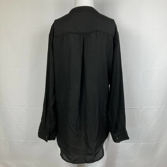 Uniq‎ Shirt Womens Sz M Black Chiffon Pullover Blouse V Neck Zipper Lightweight - Picture 4 of 9